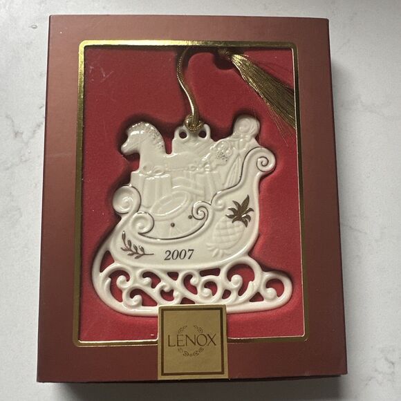 Lenox 2007 Christmas Ornament - Wonderful Winter Sleigh Porcelain NIB - Picture 1 of 11